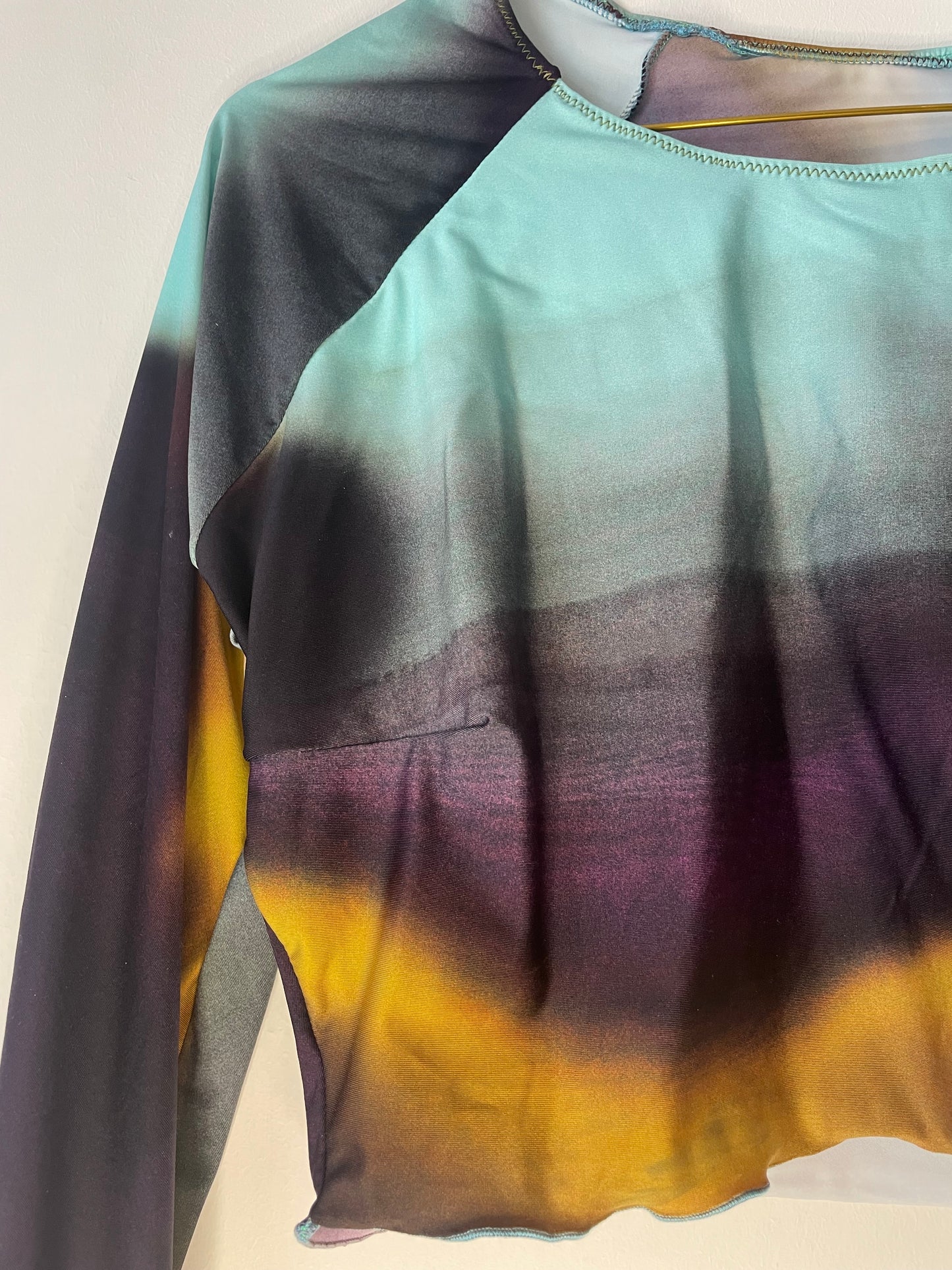cropped rash guard : size S / earthy