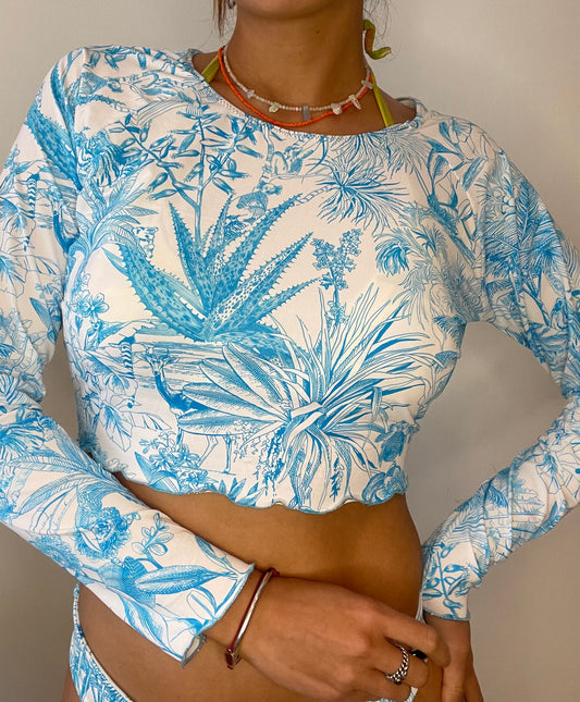 cropped rash guard : size S victorian summer